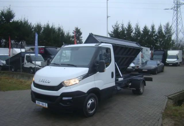 Iveco DAILY 50 C 17 3.0TDI WYWROTKA 4.70M 3.5T KLIMATRONIK - Carrinha basculante: foto 1 Iveco DAILY 50 C 17 3.0TDI WYWROTKA 4.70M 3.5T KLIMATRONIK - Carrinha basculante: foto 1