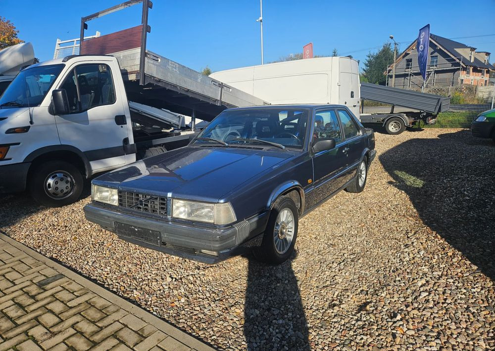Volvo 780 - Sedan: foto 1 Volvo 780 - Sedan: foto 1