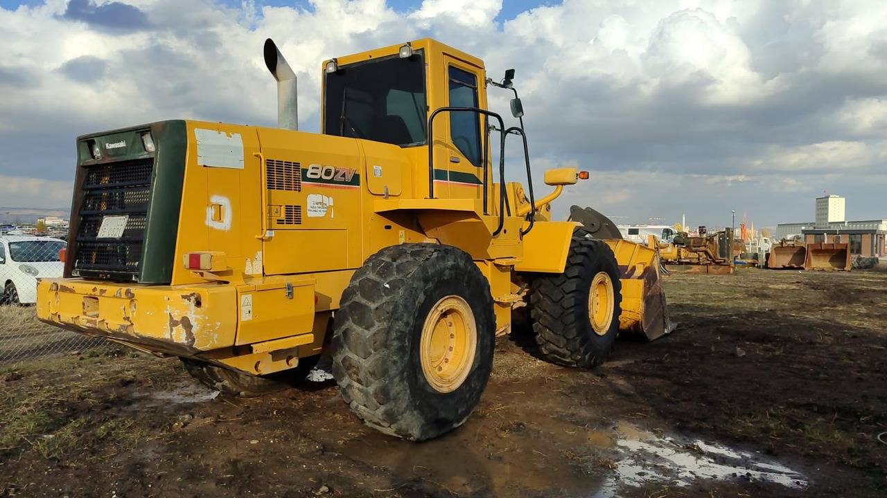 KAWASAKI 80ZV - Pá carregadora de rodas: foto 1 KAWASAKI 80ZV - Pá carregadora de rodas: foto 1