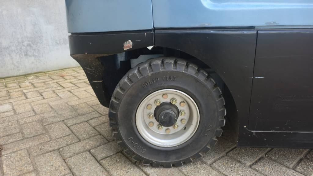 Royal E15 - Empilhadeira elétrica: foto 5 Royal E15 - Empilhadeira elétrica: foto 5