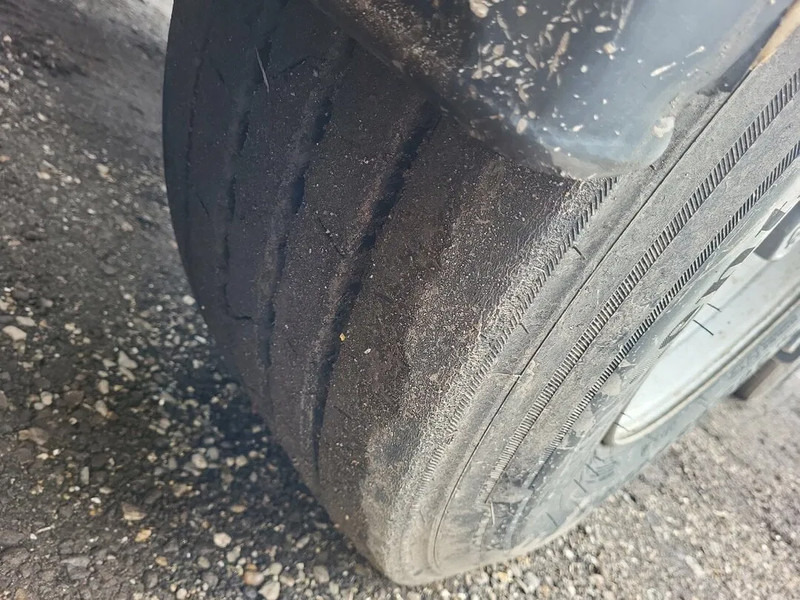 D-Tec CT-60-05D - Semi-reboque transportador de contêineres/ Caixa móvel: foto 3 D-Tec CT-60-05D - Semi-reboque transportador de contêineres/ Caixa móvel: foto 3