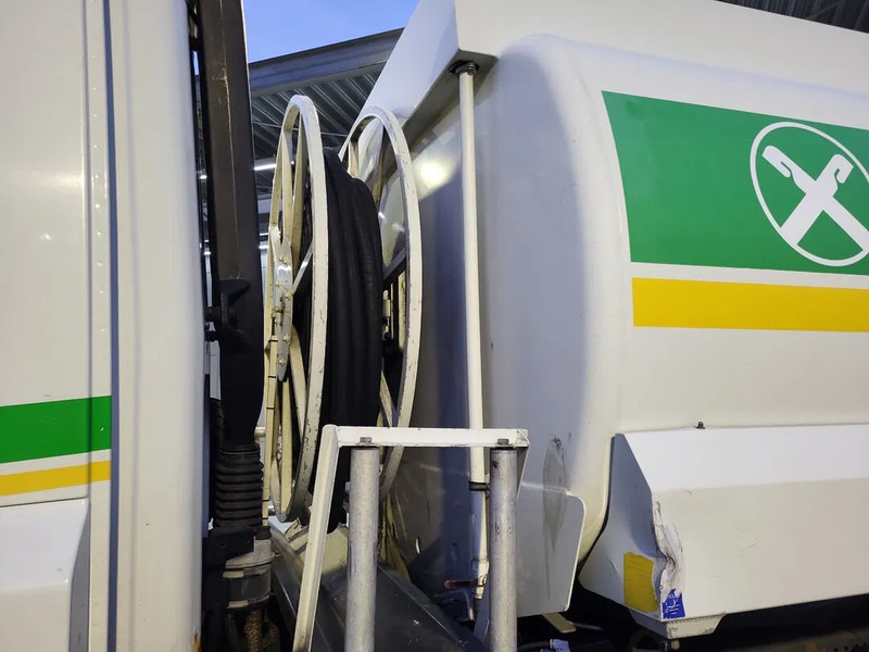 Caminhão tanque DAF CF 75.310: foto 9