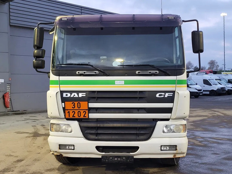 Caminhão tanque DAF CF 75.310: foto 16