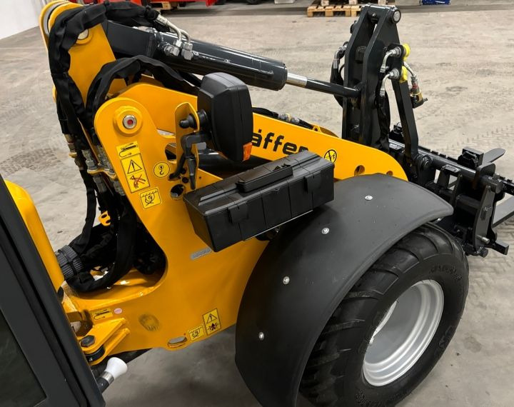 Schäffer 2430 HD - Carregadora articulada: foto 3 Schäffer 2430 HD - Carregadora articulada: foto 3