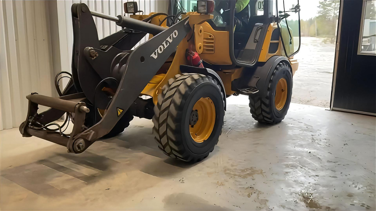 Volvo L 25 - Pá carregadora de rodas: foto 4 Volvo L 25 - Pá carregadora de rodas: foto 4