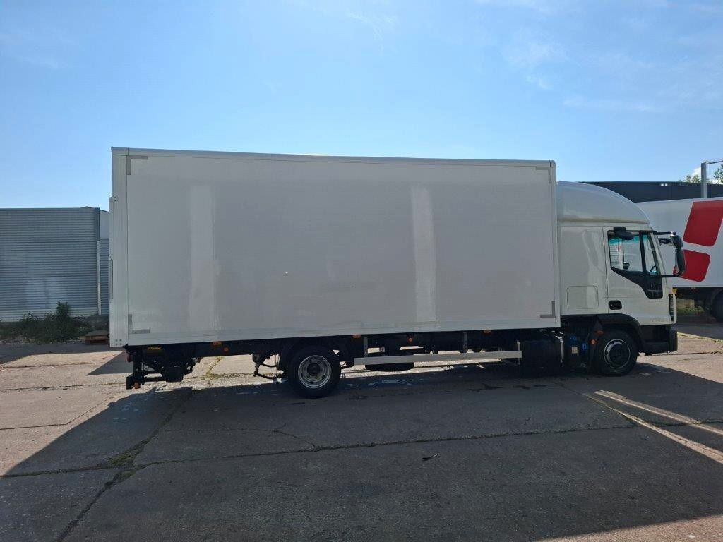 Iveco ML80-210, FFH, Koffer, LBW, Luft, - Carrinha de contentor: foto 5 Iveco ML80-210, FFH, Koffer, LBW, Luft, - Carrinha de contentor: foto 5