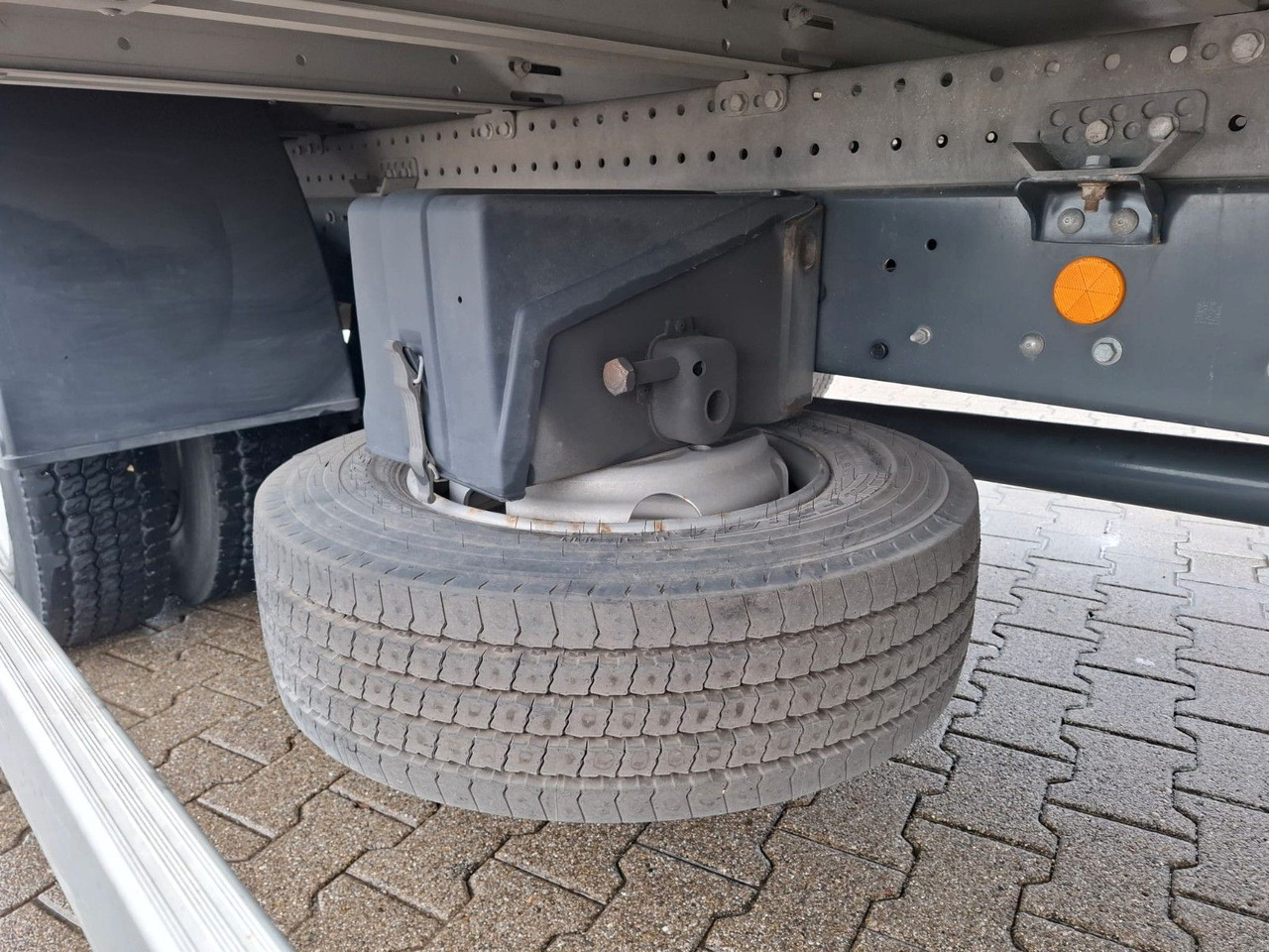 Carrinha de contentor Iveco ML80-210, FFH, Koffer, LBW, Luft,: foto 18