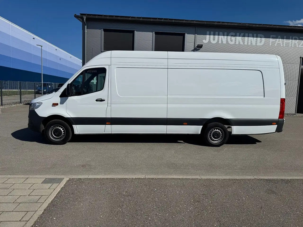 Mercedes-Benz Sprinter 317 CDI Maxi Lang XXL Extralang MBUX - Furgão: foto 3 Mercedes-Benz Sprinter 317 CDI Maxi Lang XXL Extralang MBUX - Furgão: foto 3