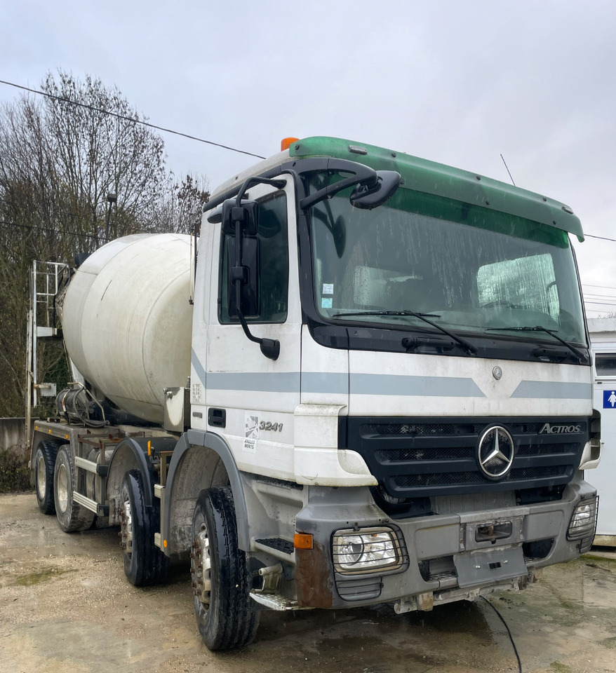 Mercedes Actros 3241 - Camião betoneira: foto 1 Mercedes Actros 3241 - Camião betoneira: foto 1