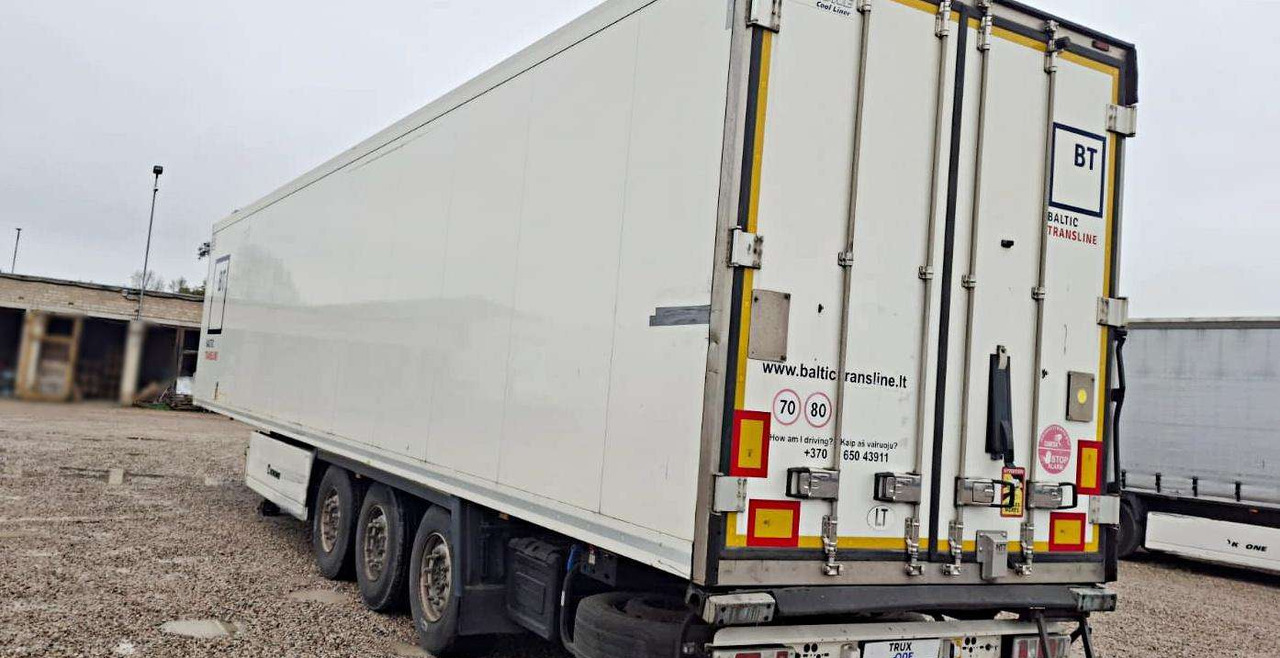 Krone SD - Semi-reboque frigorífico: foto 1 Krone SD - Semi-reboque frigorífico: foto 1