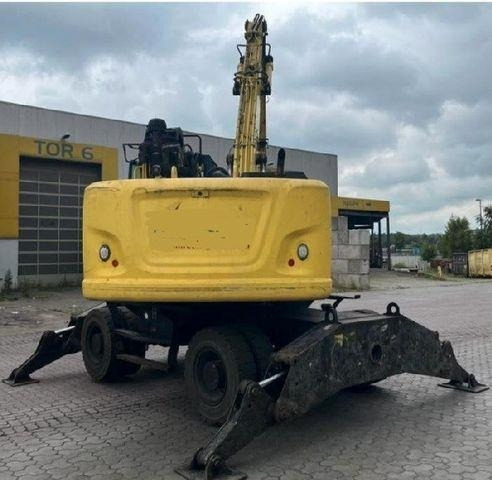 CAT 3022 - Escavadeira de rodas: foto 4 CAT 3022 - Escavadeira de rodas: foto 4