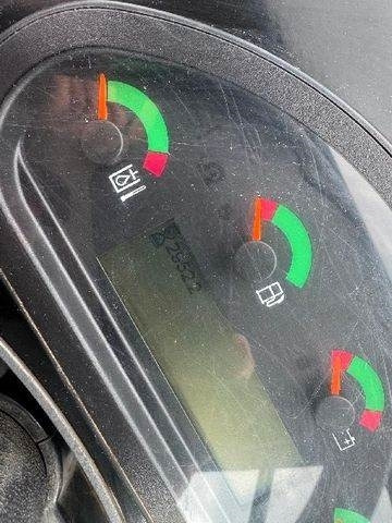 CAT 908 - Pá carregadora de rodas: foto 5 CAT 908 - Pá carregadora de rodas: foto 5