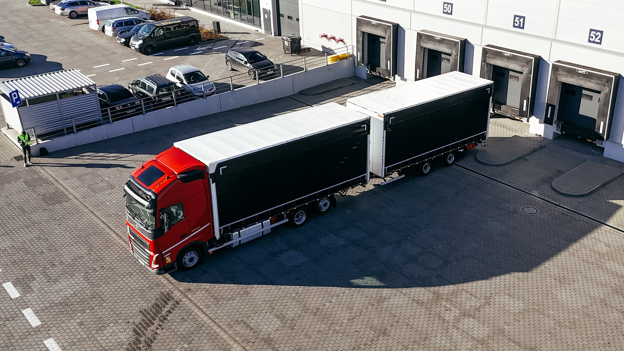 Volvo FH - Camião de lona: foto 5 Volvo FH - Camião de lona: foto 5