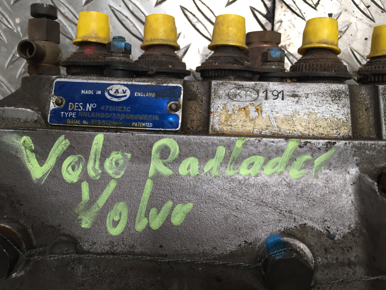 Gebrauchte Einspritzpumpe VOLVO Radlader, Typ : NNL6H80 / 359GRVWECI6 - Bomba de combustivel por Camião: foto 5 Gebrauchte Einspritzpumpe VOLVO Radlader, Typ : NNL6H80 / 359GRVWECI6 - Bomba de combustivel por Camião: foto 5