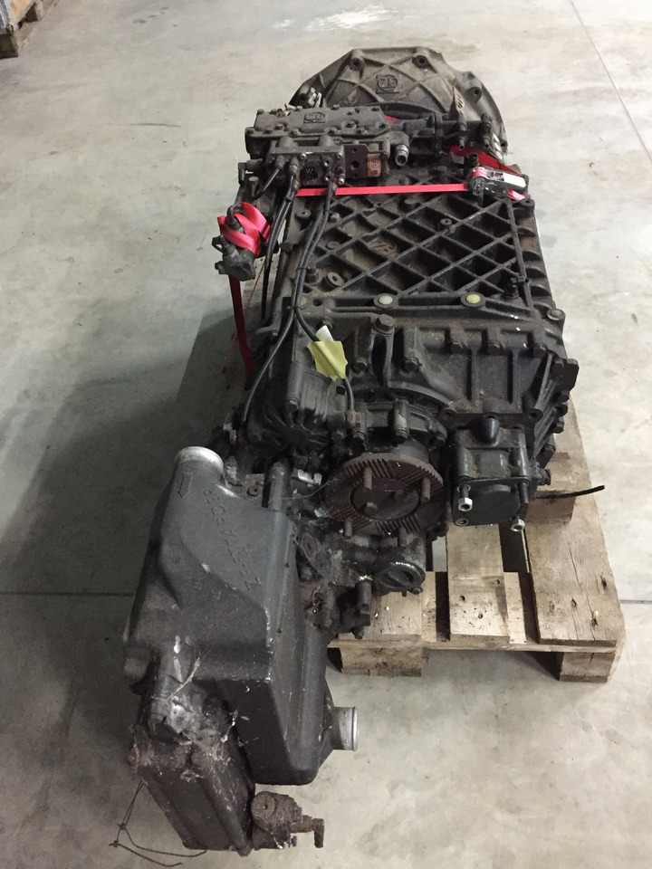 Gebrauchtes Getriebe MAN TGA 18.430, Typ : 16S 2521 TO, Artikel - Nr.: 81.32003 - 6677 - Caixa de velocidade por Camião: foto 2 Gebrauchtes Getriebe MAN TGA 18.430, Typ : 16S 2521 TO, Artikel - Nr.: 81.32003 - 6677 - Caixa de velocidade por Camião: foto 2