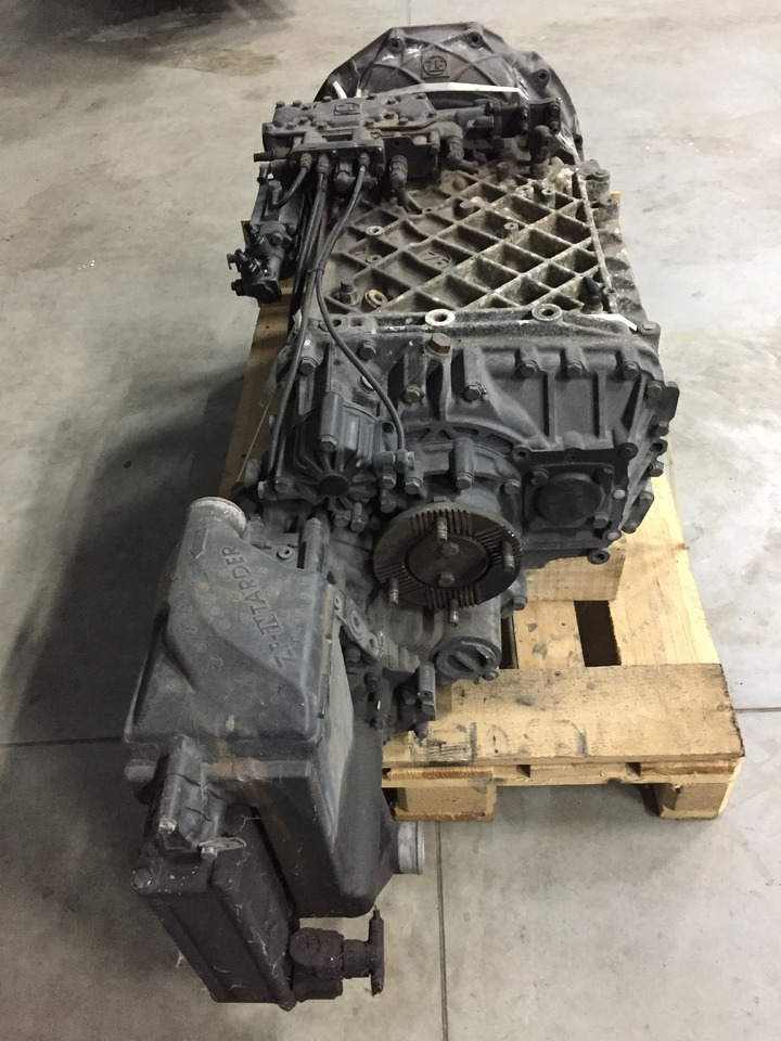 Gebrauchtes Getriebe MAN TGA 26.480, Typ : 16S 2321, Artikel - Nr. : 81.32034 - 6743 - Caixa de velocidade por Camião: foto 2 Gebrauchtes Getriebe MAN TGA 26.480, Typ : 16S 2321, Artikel - Nr. : 81.32034 - 6743 - Caixa de velocidade por Camião: foto 2