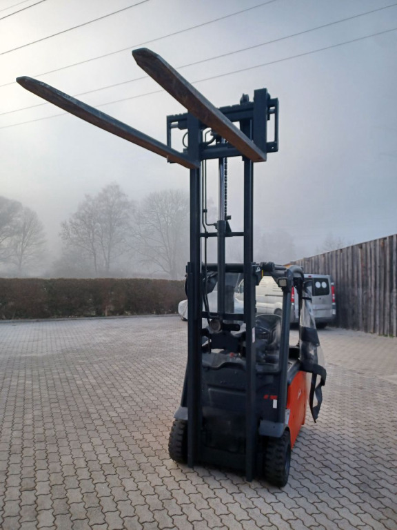 LINDE Stapler E16-01 Duplexmast, Seitenschieber - Empilhadeira elétrica: foto 5 LINDE Stapler E16-01 Duplexmast, Seitenschieber - Empilhadeira elétrica: foto 5