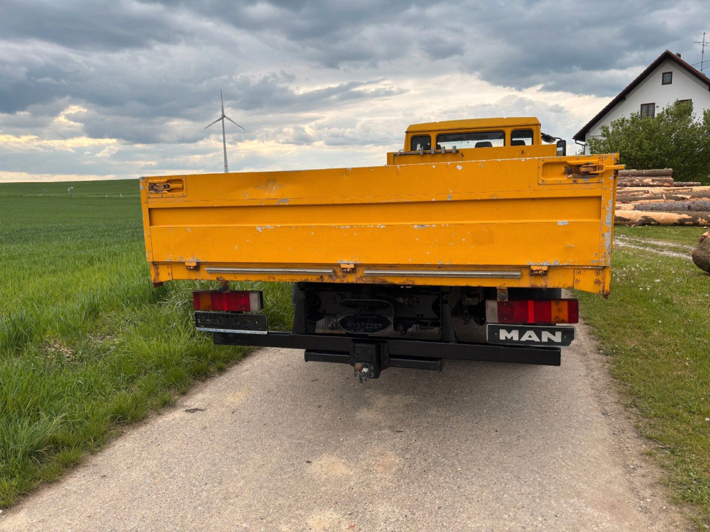 MAN 8.224 L 2000 - Camião de caixa aberta/ Plataforma: foto 5 MAN 8.224 L 2000 - Camião de caixa aberta/ Plataforma: foto 5