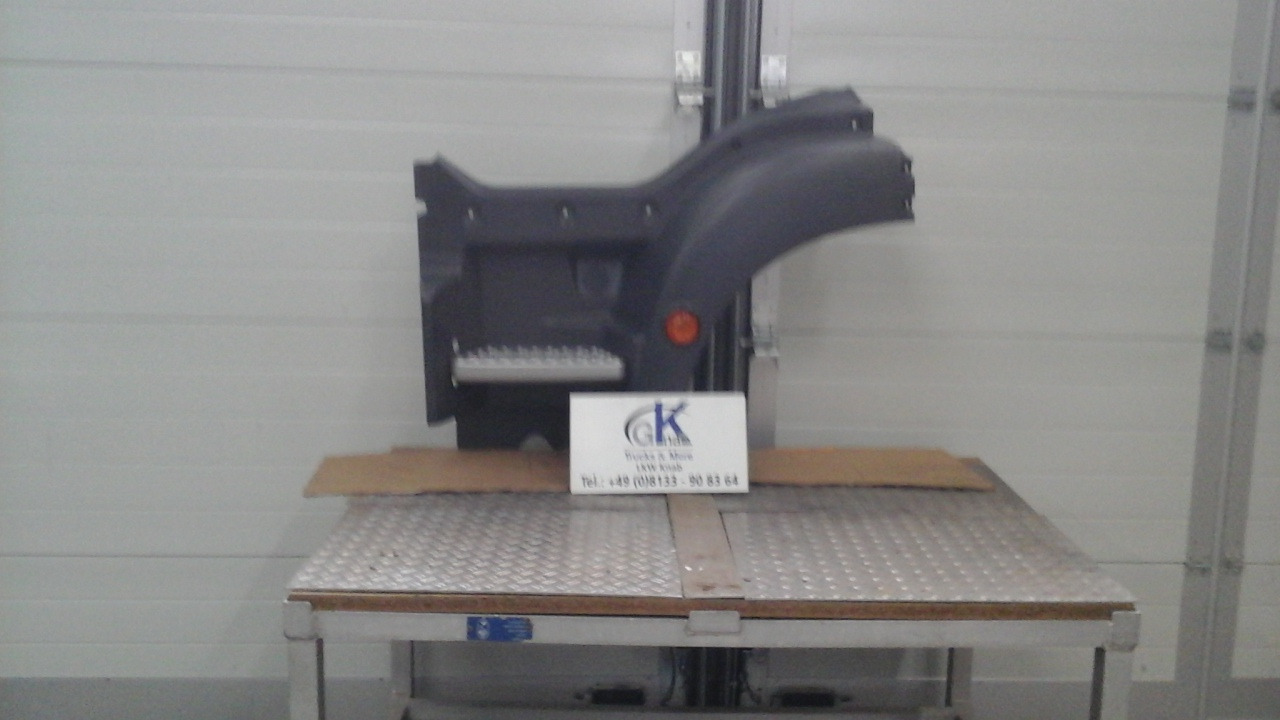 Neuwertiger MAN TGM / TG3 Einstiegkotflügel kurz, komplett, links Artikel - Nr.: 81.61520 - 0209 - Caixa de velocidade por Camião: foto 2 Neuwertiger MAN TGM / TG3 Einstiegkotflügel kurz, komplett, links Artikel - Nr.: 81.61520 - 0209 - Caixa de velocidade por Camião: foto 2