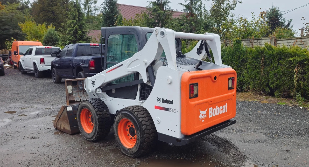 BOBCAT S570 - Mini pá carregadora: foto 1 BOBCAT S570 - Mini pá carregadora: foto 1