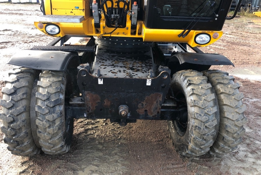 JCB JS145W - Escavadeira de rodas: foto 2 JCB JS145W - Escavadeira de rodas: foto 2