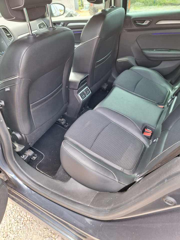 Renault Megane Blue dCi 95, zamjena - Sedan: foto 5 Renault Megane Blue dCi 95, zamjena - Sedan: foto 5