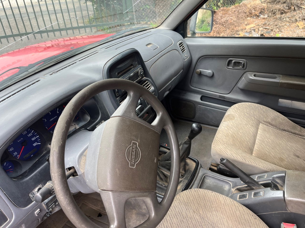 Nissan 4x4 - Pick-up: foto 5 Nissan 4x4 - Pick-up: foto 5