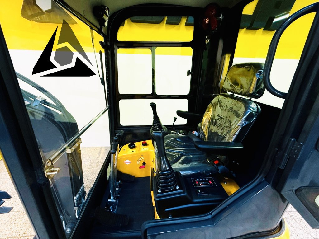 Mini escavadeira Pásový minibagr GORILA G18SE I PRO CAB: foto 13 Mini escavadeira Pásový minibagr GORILA G18SE I PRO CAB: foto 13