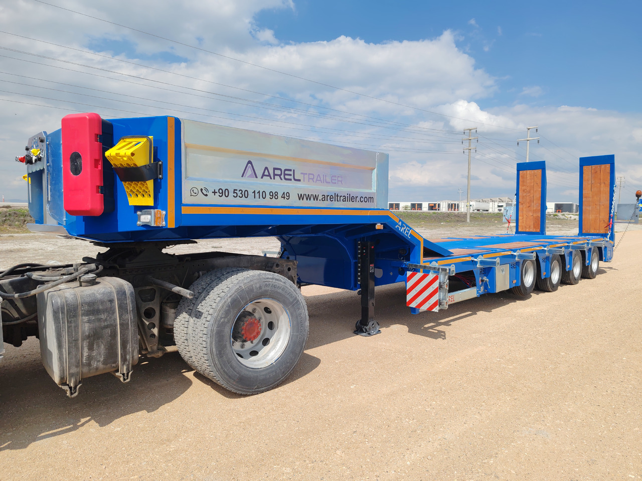 AREL TRAILER 4 AXLE LOWBED TRAILER - Semi-reboque baixa: foto 3 AREL TRAILER 4 AXLE LOWBED TRAILER - Semi-reboque baixa: foto 3