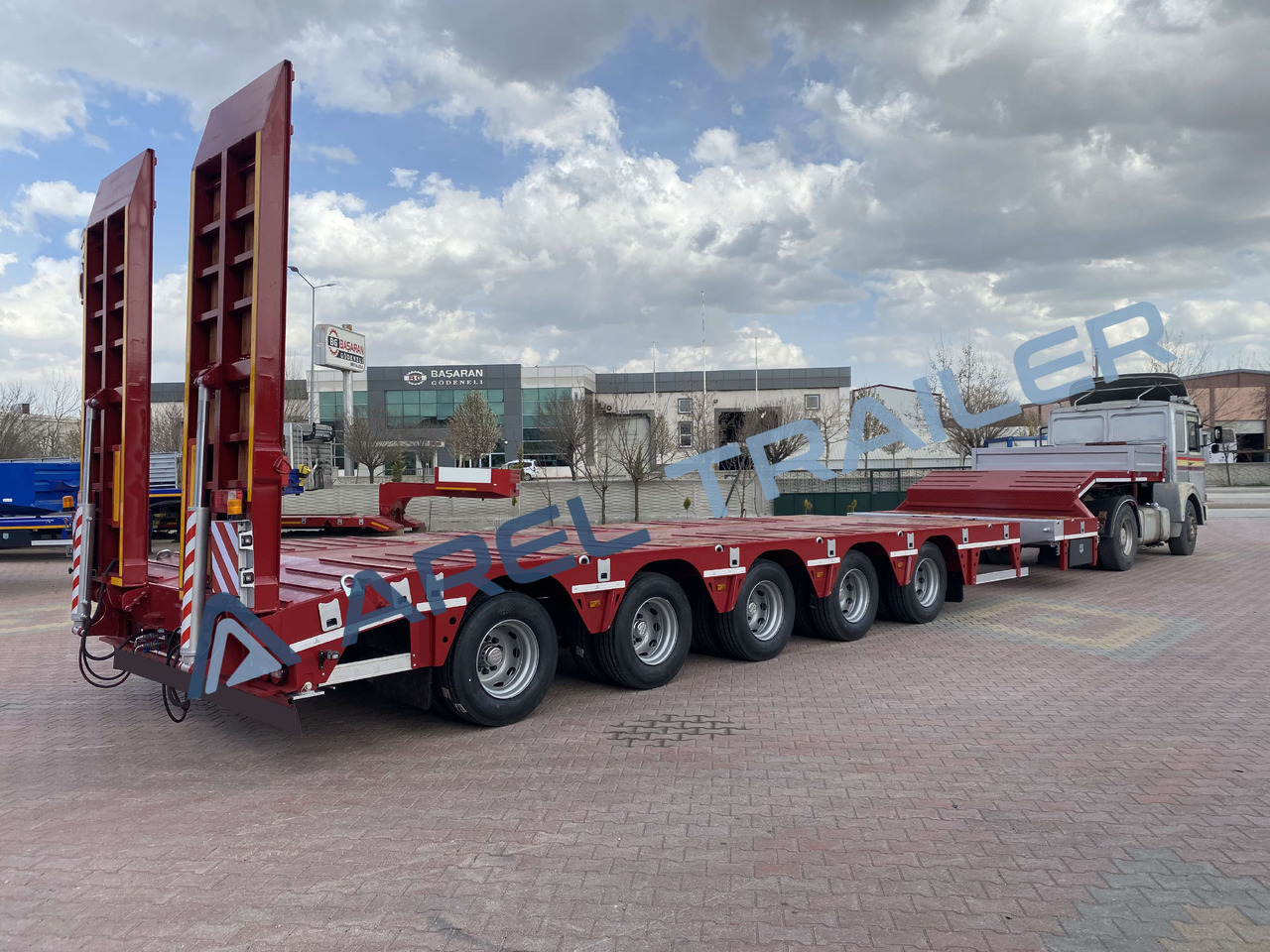 AREL TRAILER 5 AXLE LOWBED TRAILER - Semi-reboque baixa: foto 4 AREL TRAILER 5 AXLE LOWBED TRAILER - Semi-reboque baixa: foto 4