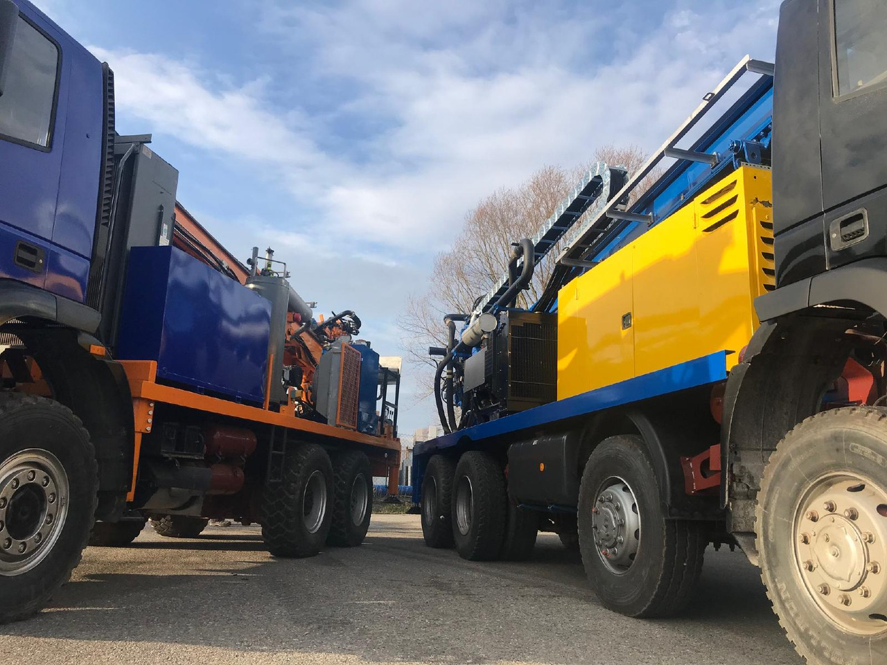 Bohak KL 400 Drilling rig 400 meter, Iveco Trakker 6x6 - Máquina de perfuração: foto 3 Bohak KL 400 Drilling rig 400 meter, Iveco Trakker 6x6 - Máquina de perfuração: foto 3