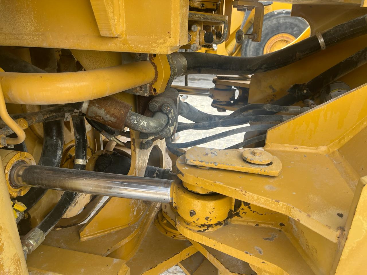 CATERPILLAR 966GII - Pá carregadora de rodas: foto 3 CATERPILLAR 966GII - Pá carregadora de rodas: foto 3