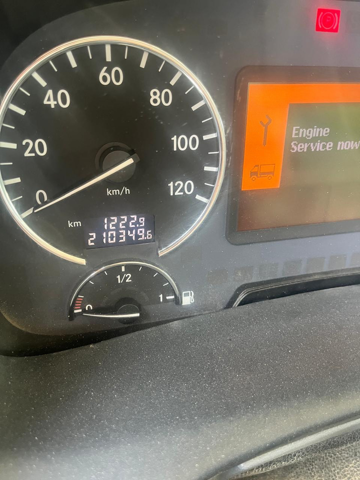 MERCEDES-BENZ Actros 3340 - Camião chassi: foto 2 MERCEDES-BENZ Actros 3340 - Camião chassi: foto 2