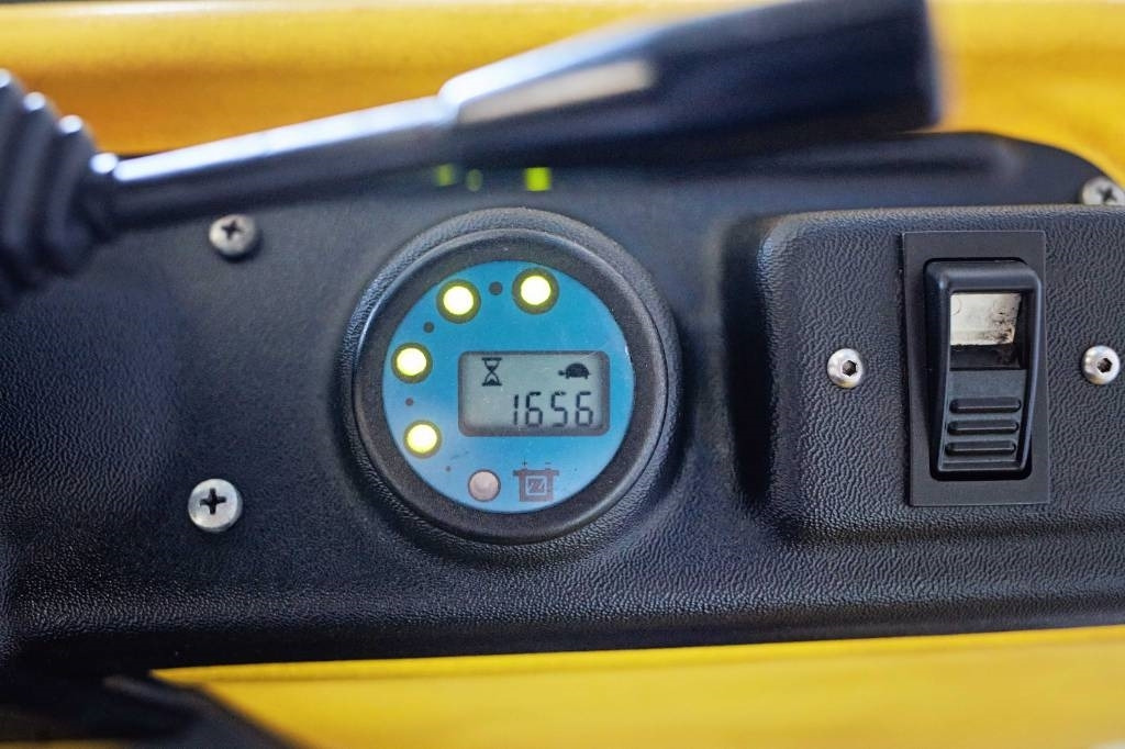 DEC Modena - Trator elétrics: foto 4 DEC Modena - Trator elétrics: foto 4