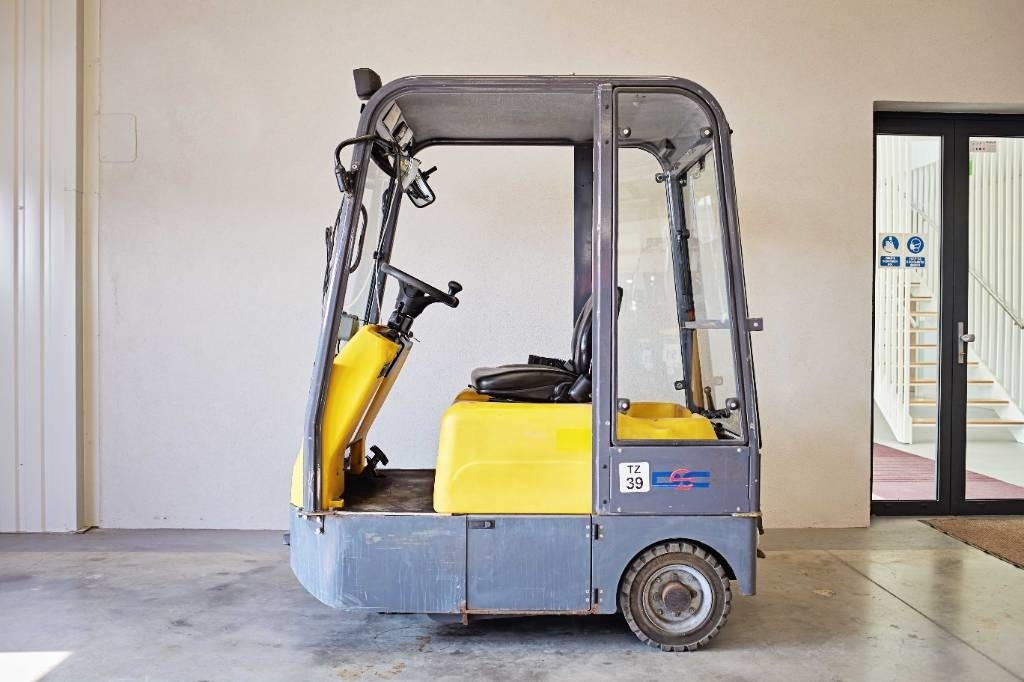 DEC Modena - Trator elétrics: foto 1 DEC Modena - Trator elétrics: foto 1