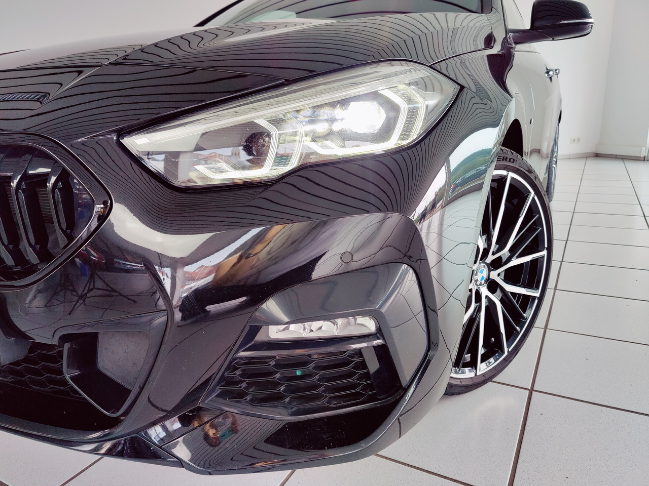 BMW 218 i M Sport Navi RTTI DAB HiFi SHZ - Sedan: foto 2 BMW 218 i M Sport Navi RTTI DAB HiFi SHZ - Sedan: foto 2