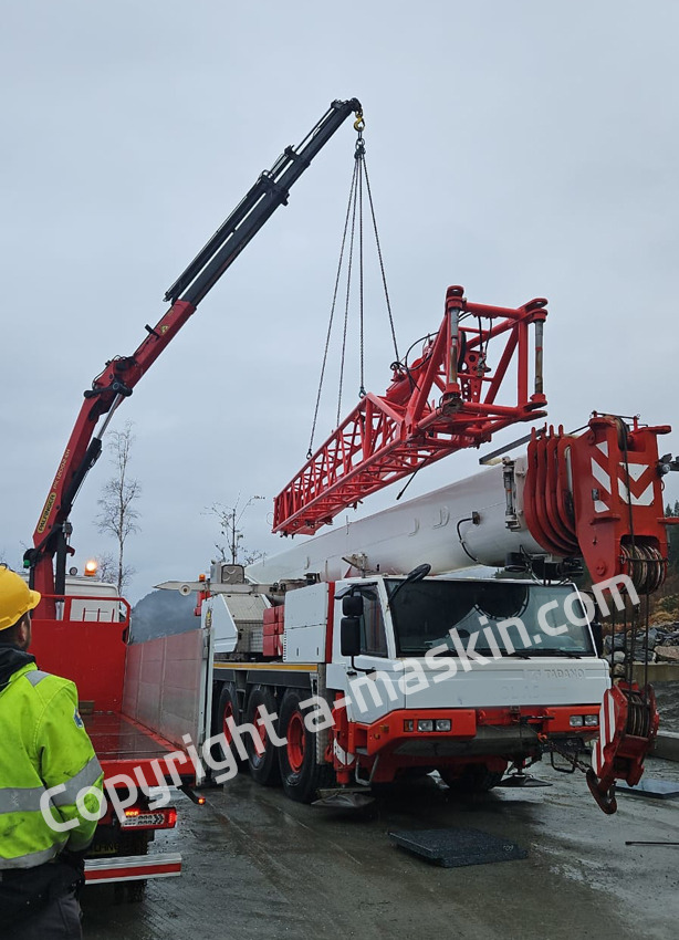Tadano ATF 70G-4 - Grua todo o terreno: foto 1 Tadano ATF 70G-4 - Grua todo o terreno: foto 1