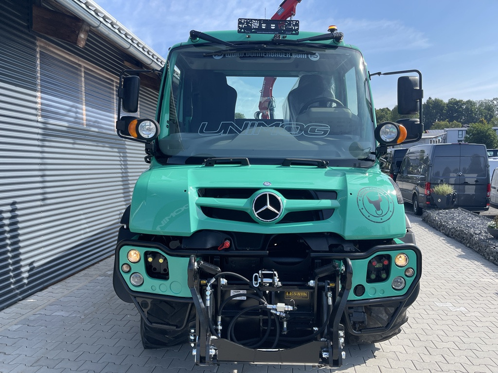 Unimog U318 - UHN mit Ladekran und Forstgreifer , Traumzustand - Camião grua: foto 4 Unimog U318 - UHN mit Ladekran und Forstgreifer , Traumzustand - Camião grua: foto 4