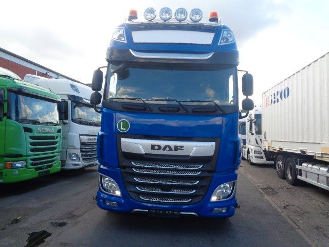 DAF XF 106.530, Retarder, Deut. Auto - Tractor: foto 1 DAF XF 106.530, Retarder, Deut. Auto - Tractor: foto 1