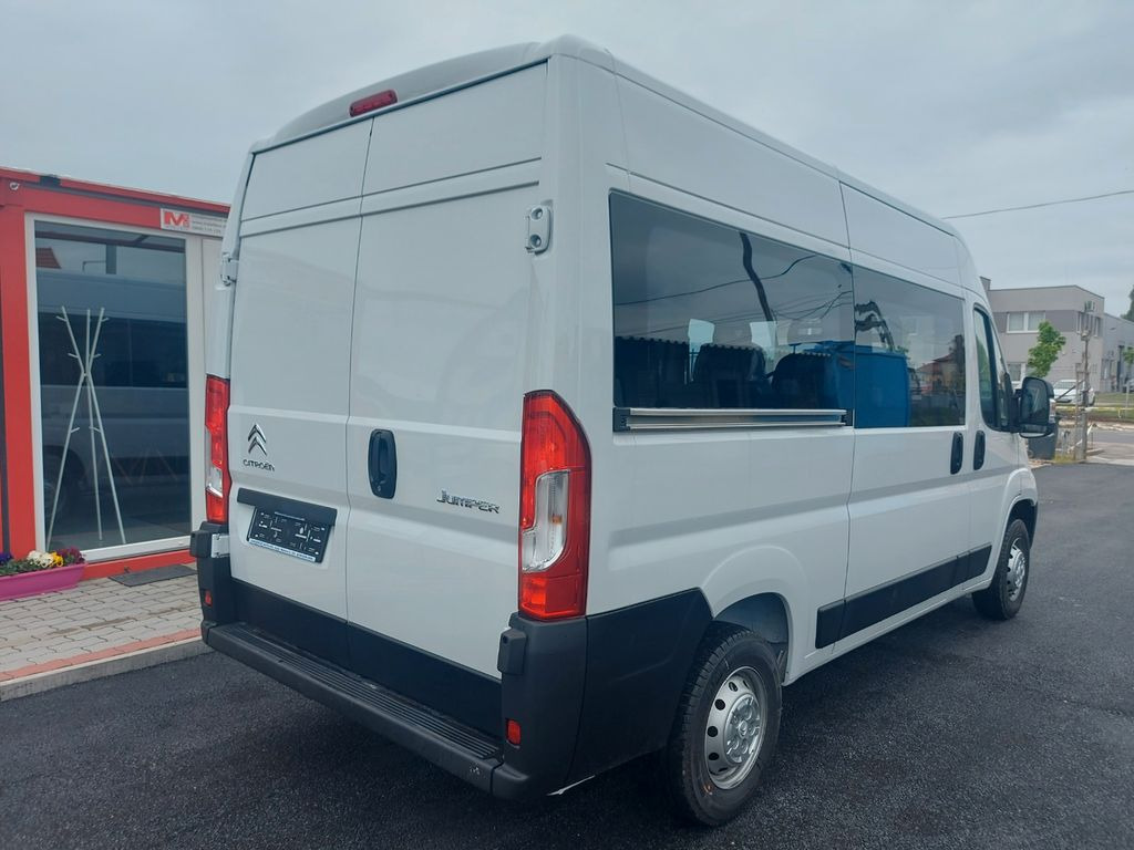Citroën Jumper 9 Sitzer L2H2 11,5m3 S&S 140Ps SOFORT Citroën Jumper 9 Sitzer L2H2 11,5m3 S&S 140Ps SOFORT - Minibus, Furgão de passageiros: foto 5 Citroën Jumper 9 Sitzer L2H2 11,5m3 S&S 140Ps SOFORT Citroën Jumper 9 Sitzer L2H2 11,5m3 S&S 140Ps SOFORT - Minibus, Furgão de passageiros: foto 5
