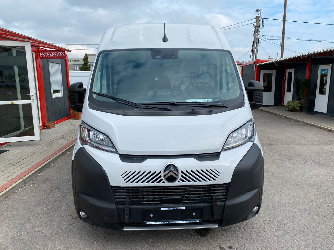 Citroën Jumper Kasten Hochraum 35 L3H2 BlueHDi 140 - Furgão: foto 2 Citroën Jumper Kasten Hochraum 35 L3H2 BlueHDi 140 - Furgão: foto 2