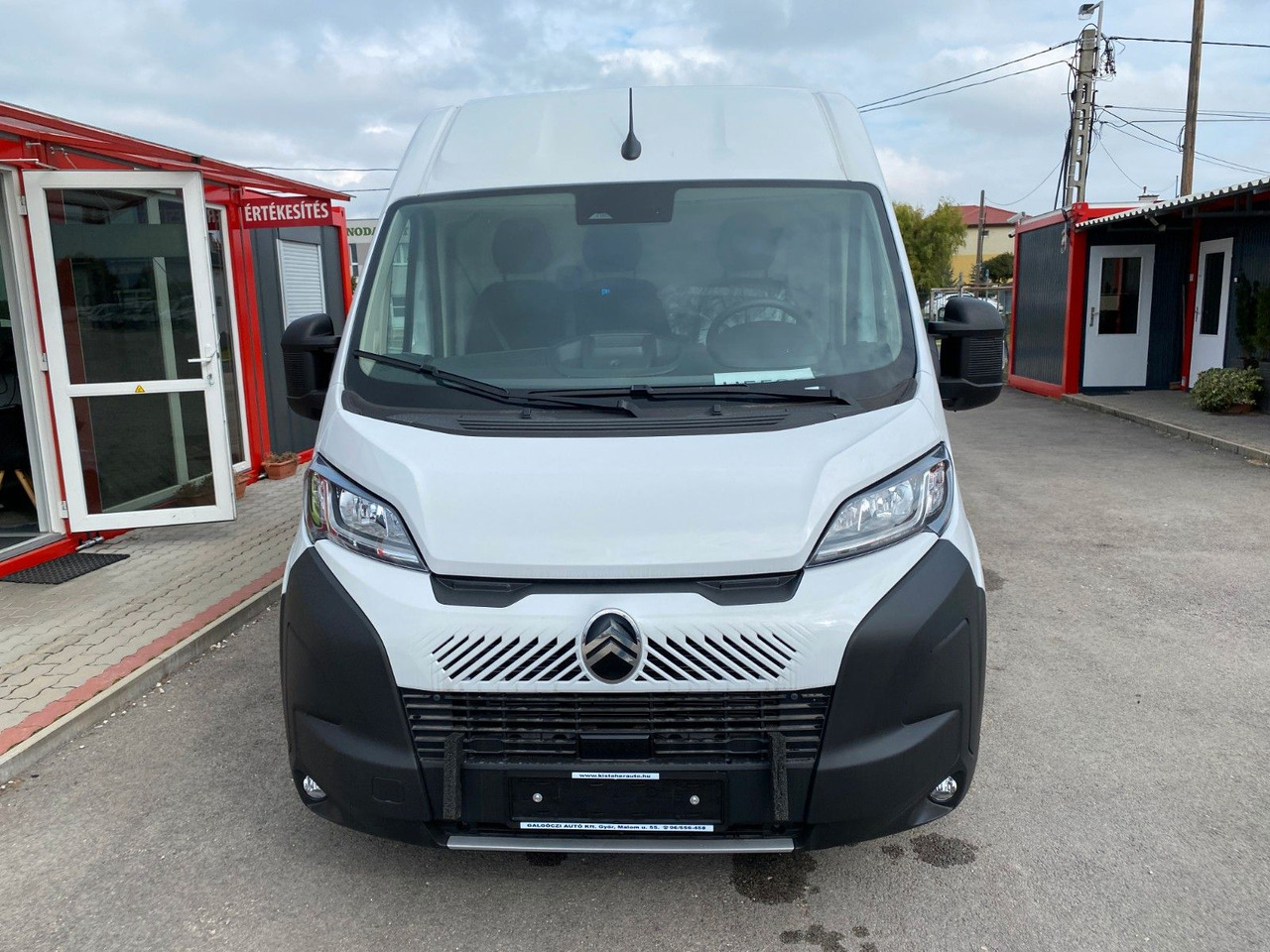 Citroën Jumper Kasten Hochraum 35 L4H2 Heavy BlueHDi 180 - Furgão: foto 2 Citroën Jumper Kasten Hochraum 35 L4H2 Heavy BlueHDi 180 - Furgão: foto 2