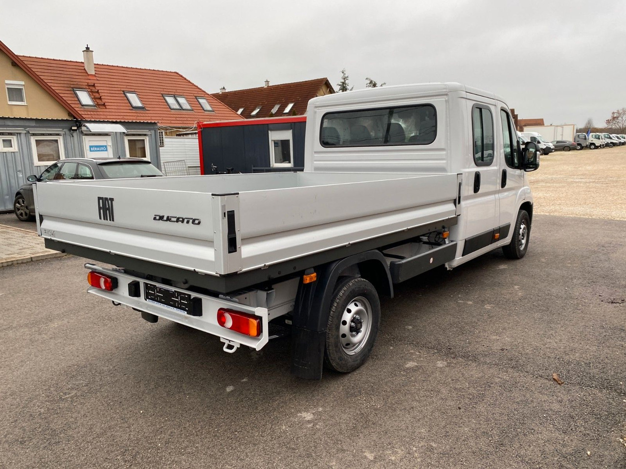 Fiat DUCATO LWB DOKA PRITSCHE - Carrinha de caixa aberta: foto 4 Fiat DUCATO LWB DOKA PRITSCHE - Carrinha de caixa aberta: foto 4