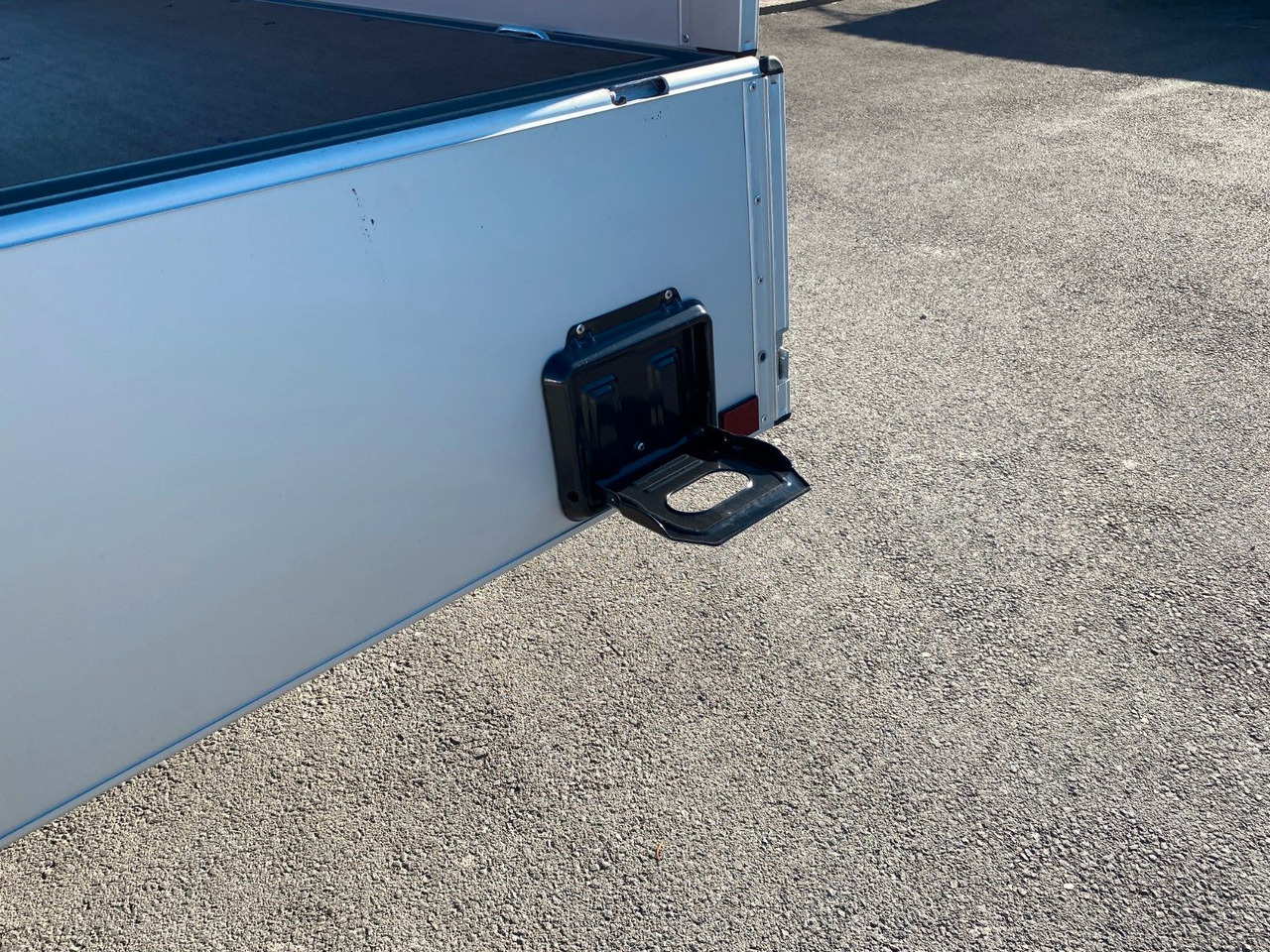 Fiat DUCATO XLWB MAXI PRITSCHE - Carrinha de caixa aberta: foto 3 Fiat DUCATO XLWB MAXI PRITSCHE - Carrinha de caixa aberta: foto 3