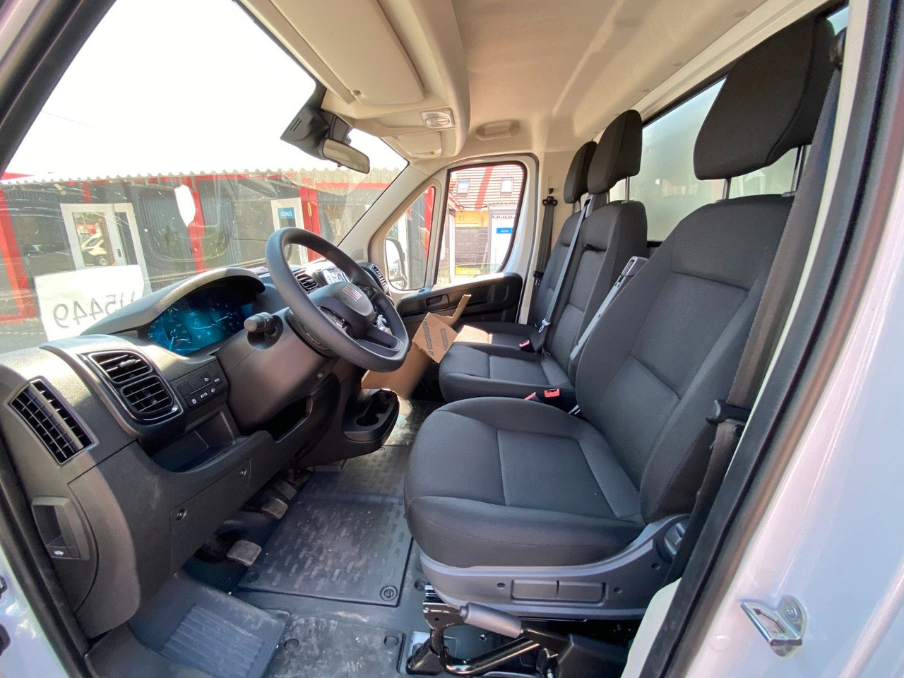 Leasing de Fiat Ducato KOFFER Fiat Ducato KOFFER: foto 16 Leasing de Fiat Ducato KOFFER Fiat Ducato KOFFER: foto 16