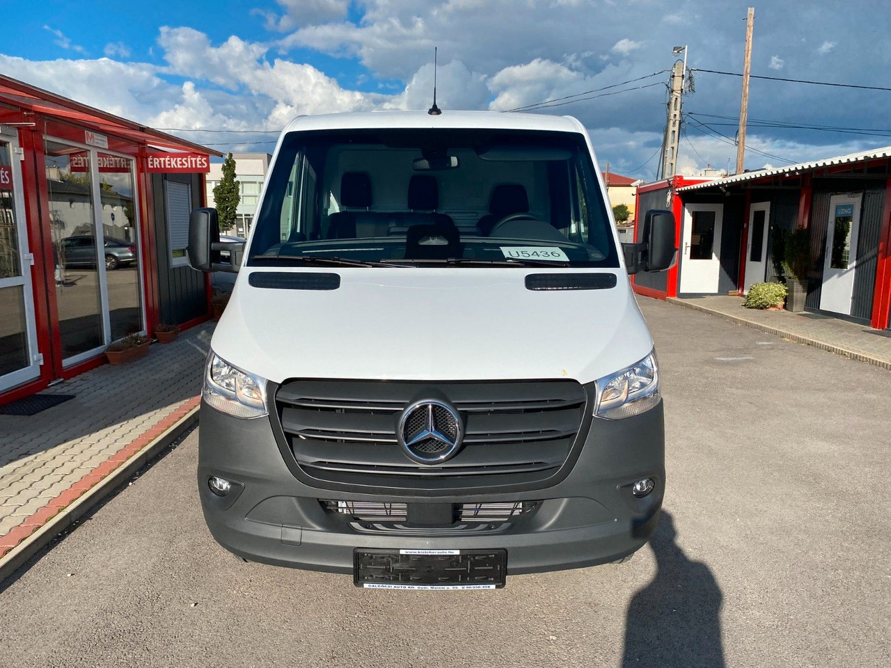 Mercedes-Benz Sprinter 519 Koffer - Carrinha de contentor: foto 1 Mercedes-Benz Sprinter 519 Koffer - Carrinha de contentor: foto 1