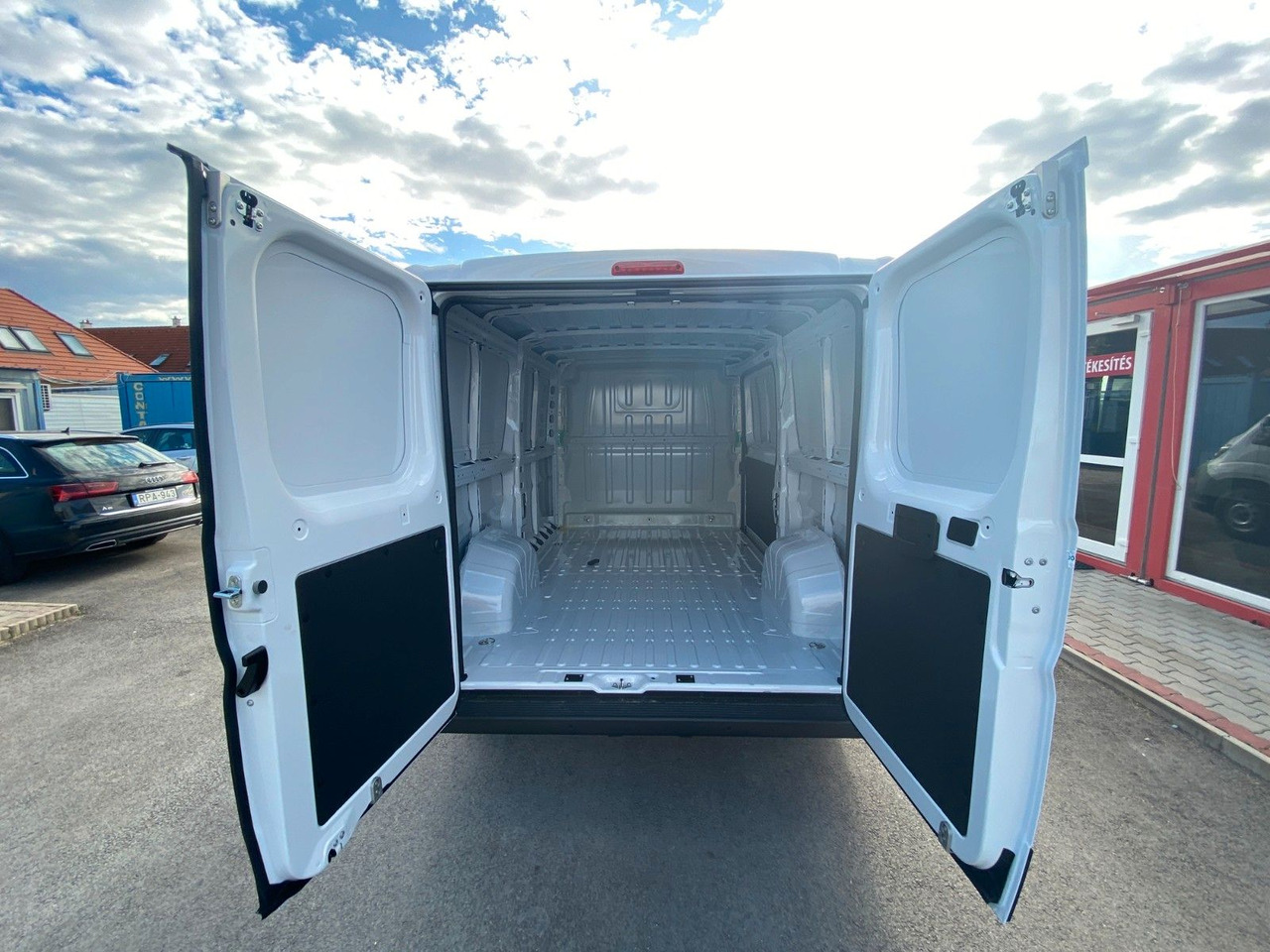 Peugeot Boxer - Furgão compacto: foto 4 Peugeot Boxer - Furgão compacto: foto 4