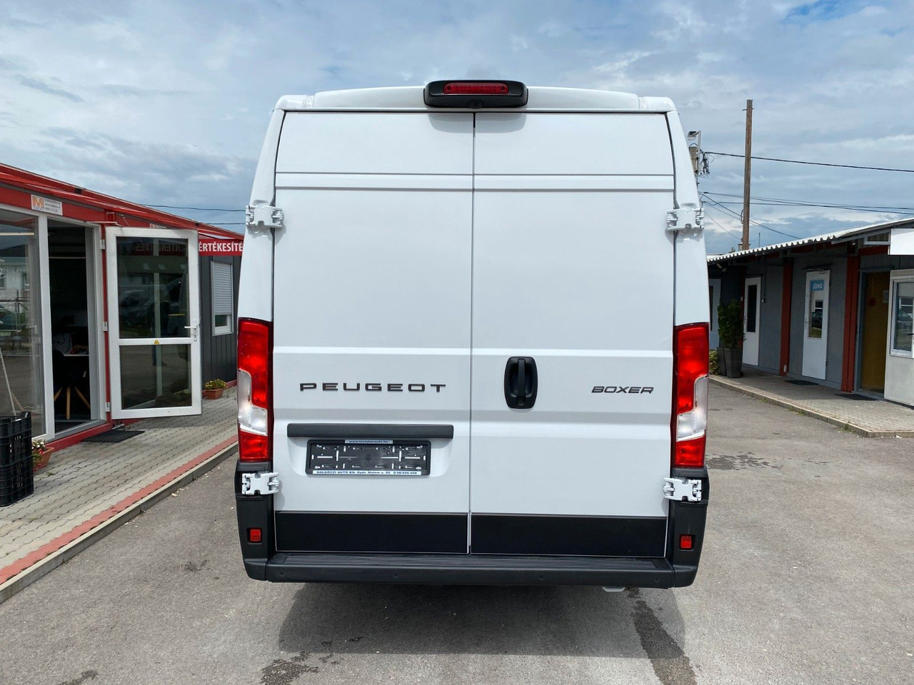 Peugeot Boxer Kasten Hochraum 435 L4H2 BlueHDi 140 Peugeot Boxer Kühlkasten 435 L4H2 BlueHDi 140 - Furgão: foto 5 Peugeot Boxer Kasten Hochraum 435 L4H2 BlueHDi 140 Peugeot Boxer Kühlkasten 435 L4H2 BlueHDi 140 - Furgão: foto 5