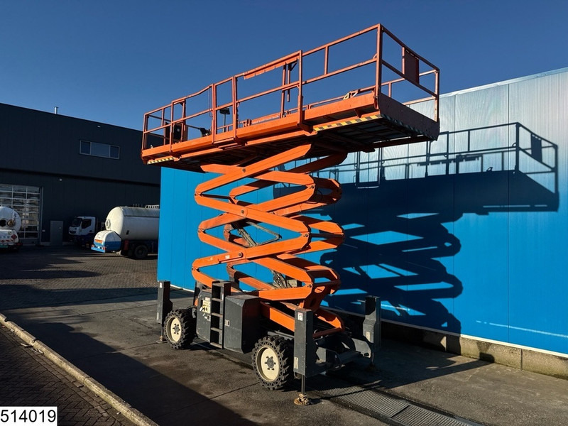 ATN CX15 4x4, H15 mtr, Max 700kg - Plataforma aérea: foto 4 ATN CX15 4x4, H15 mtr, Max 700kg - Plataforma aérea: foto 4