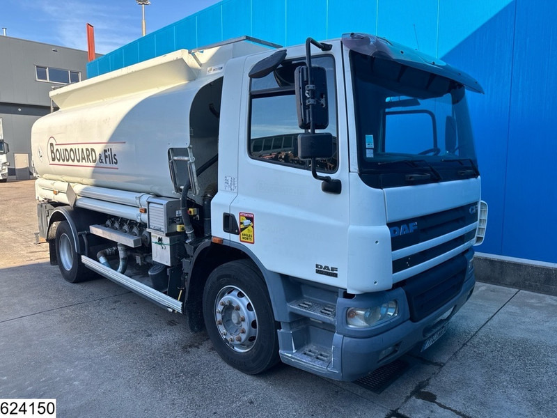 DAF CF 360 Euro 3, Fuel, Handgeschakeld, 14733 Liter, 5 Comp - Caminhão tanque: foto 3 DAF CF 360 Euro 3, Fuel, Handgeschakeld, 14733 Liter, 5 Comp - Caminhão tanque: foto 3